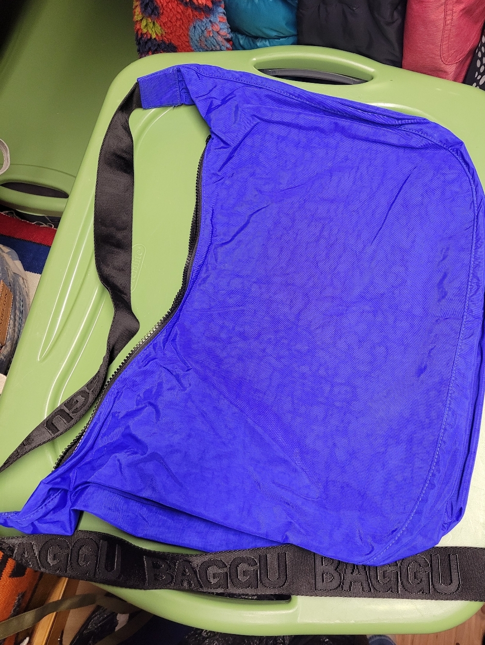 Baggu Large Crescent Lapis